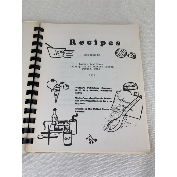 Favorite Hometown Recipes Vintage Cookbook Dayton, Ohio 1979 Baptist Church - Picture 2 of 3